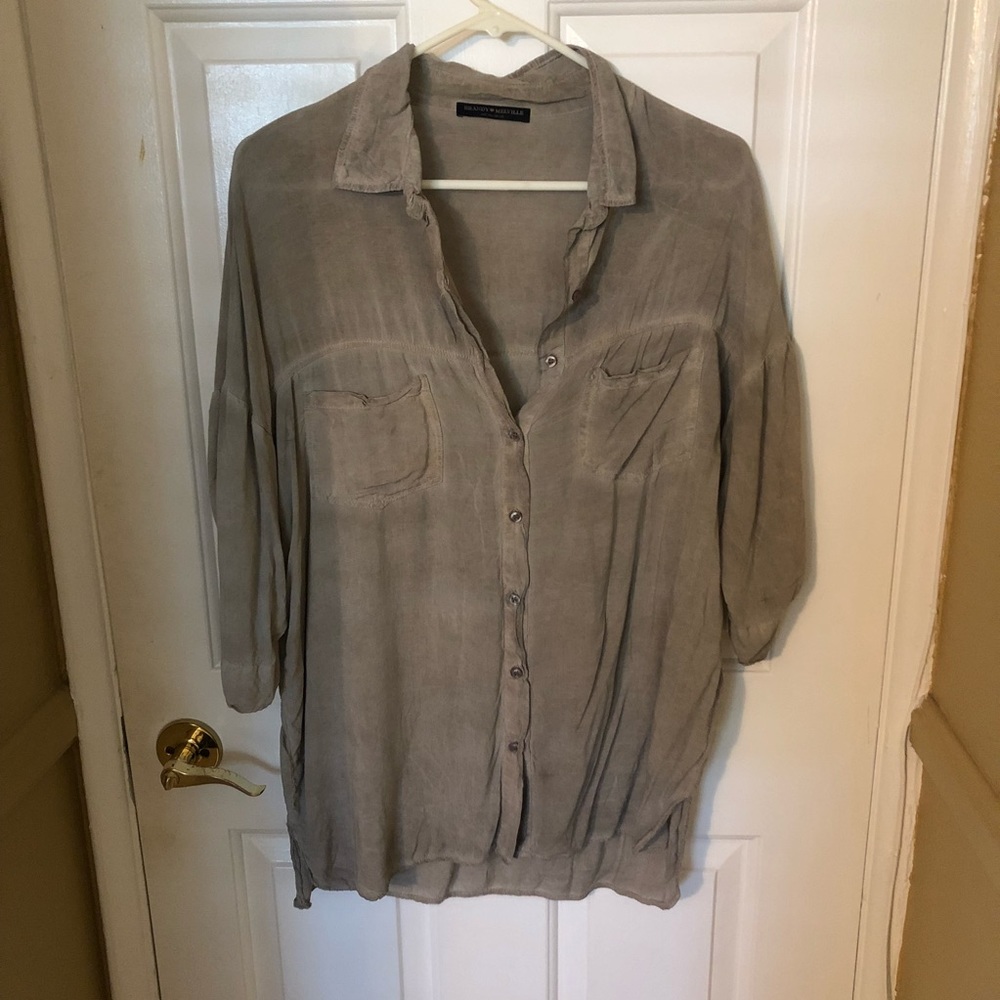 Brandy Melville Short Sleeve Shirt